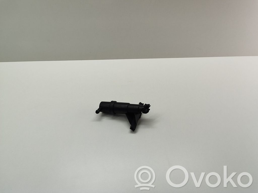 BMW 5 E60 E61 Headlight washer spray nozzle 