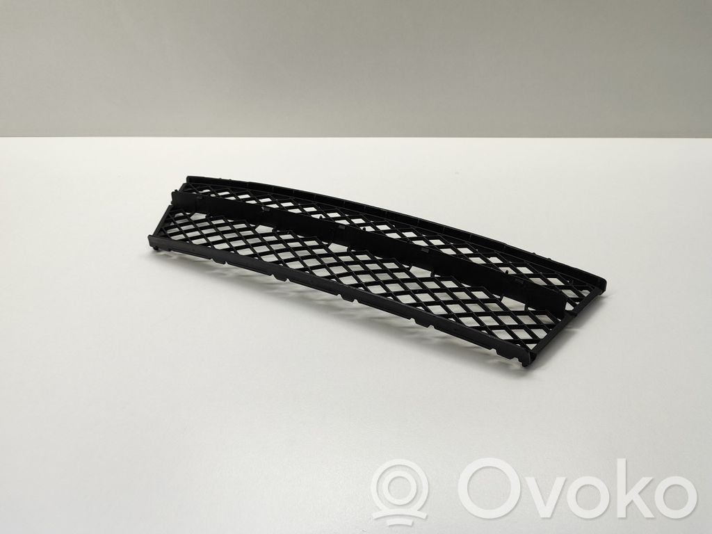 BMW 5 E60 E61 Unteres Gitter dreiteilig vorne 
