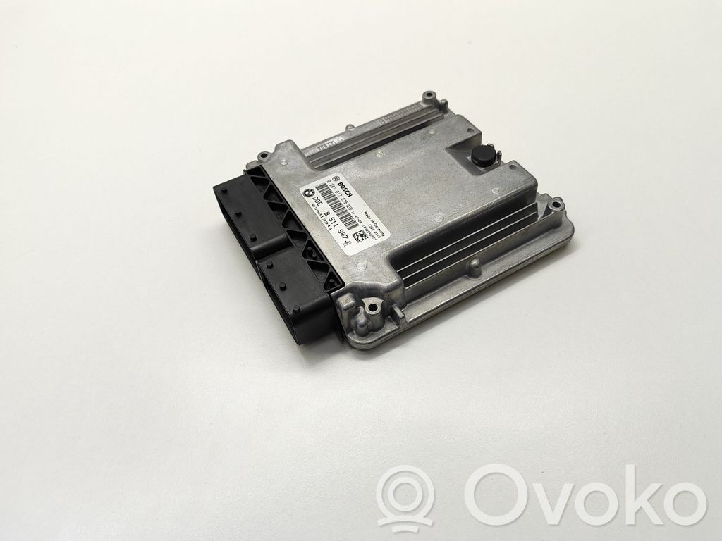 BMW 5 F10 F11 Engine control unit/module 