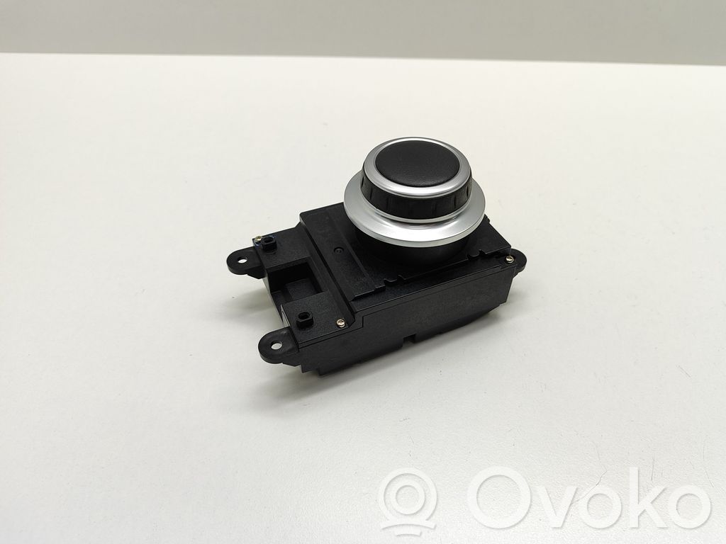 BMW 5 E60 E61 Head unit multimedia control 
