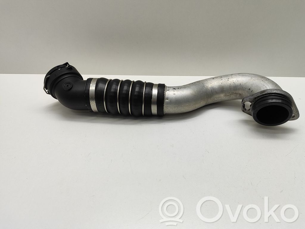 Intercooler hose/pipe   7789875,4727353,11614727353,1161472735301,11884410,472735301