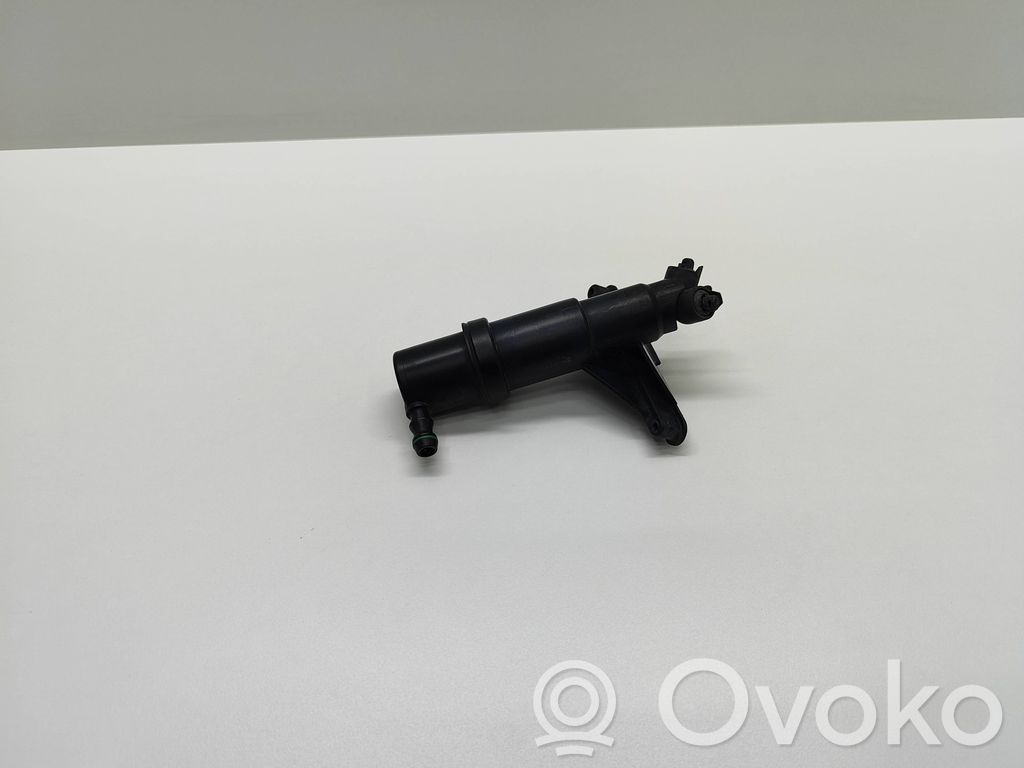 Headlight washer spray nozzle   051105,10142