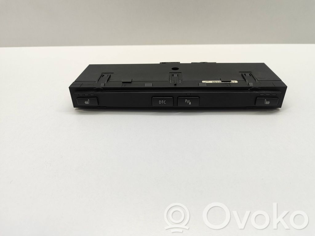 BMW 5 E60 E61 Seat heating switch 