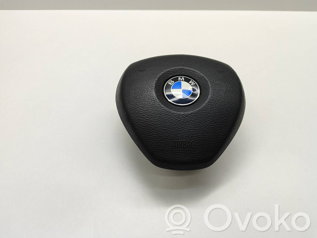 BMW X5 E70 Vairo oro pagalvė 