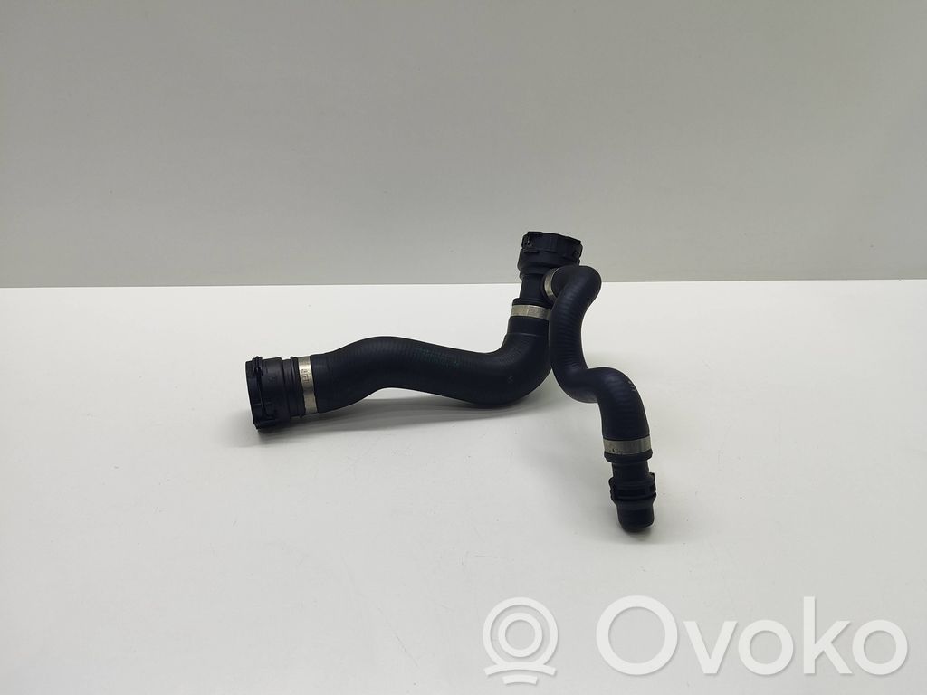 BMW 5 E60 E61 Engine coolant pipe/hose 