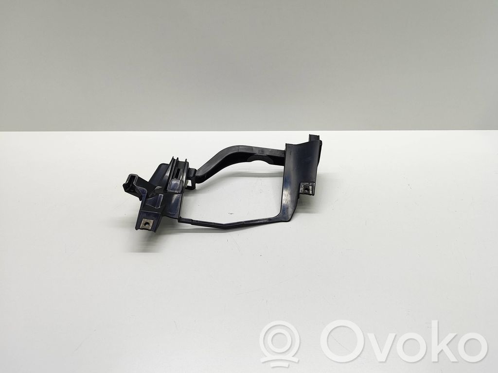 BMW 5 E60 E61 Headlight/headlamp mounting bracket 