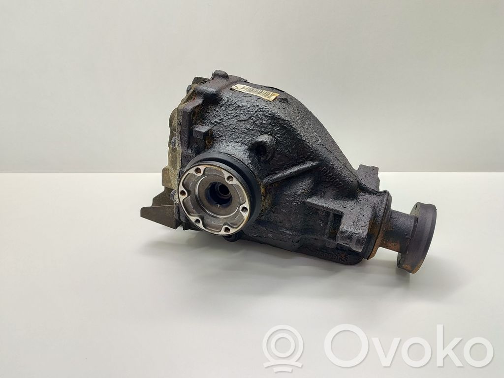 BMW 5 E60 E61 Galinis reduktorius 