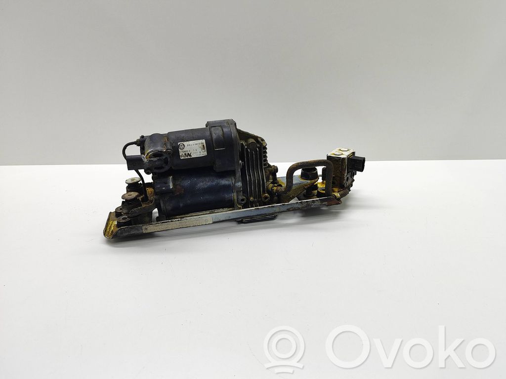 BMW 5 E60 E61 Gaisa kompresors 