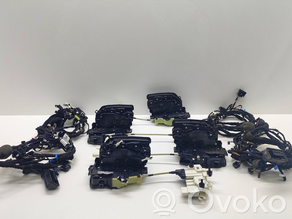 BMW 7 G11 G12 Motor închidere lentă ușă față 