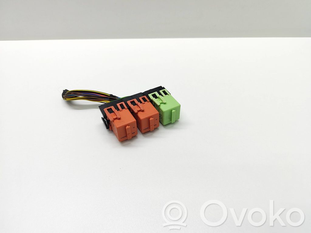 Other relay   1742690,174269001,12631742690,1263174269001