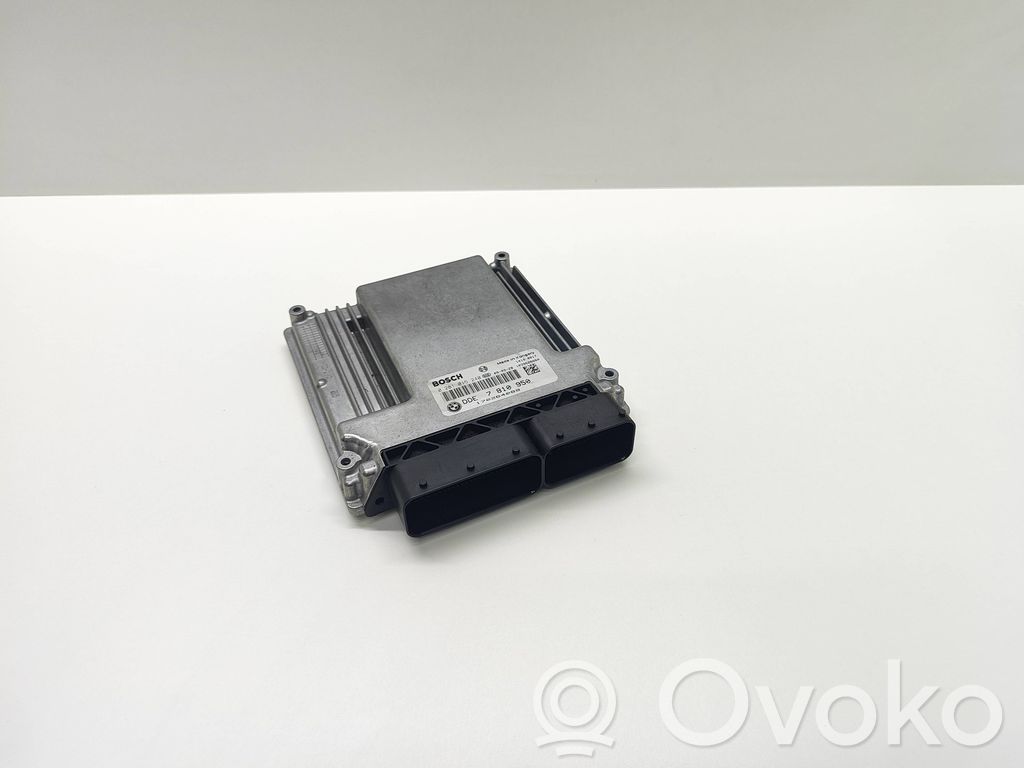 BMW 5 E60 E61 Engine control unit/module 