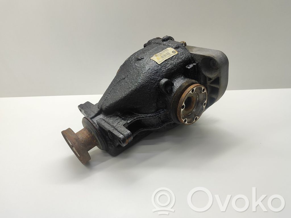 BMW 5 E60 E61 Galinis reduktorius 