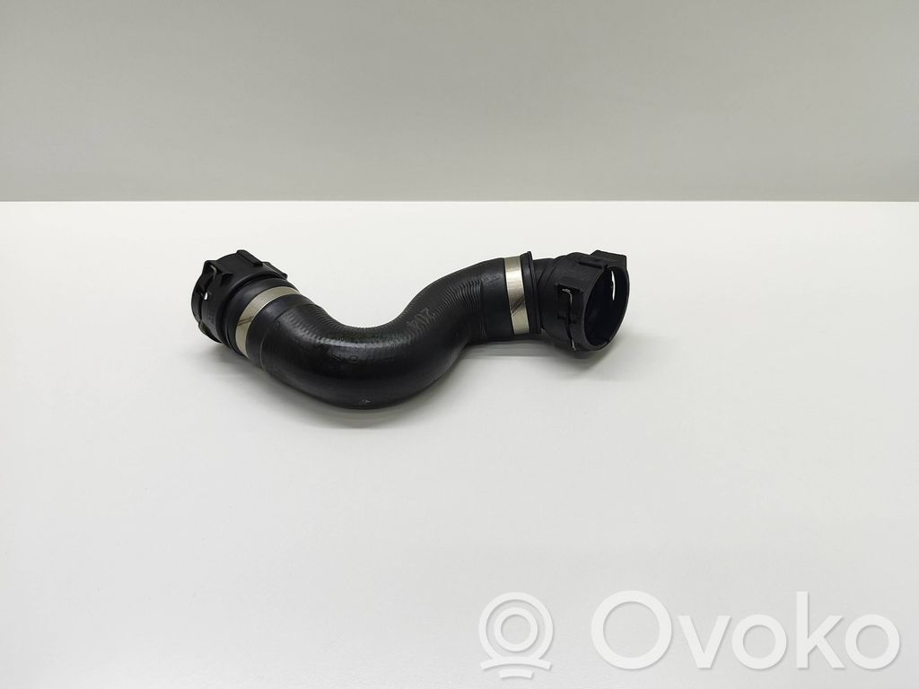 BMW 5 E60 E61 Tubo flessibile del liquido di raffreddamento del motore 