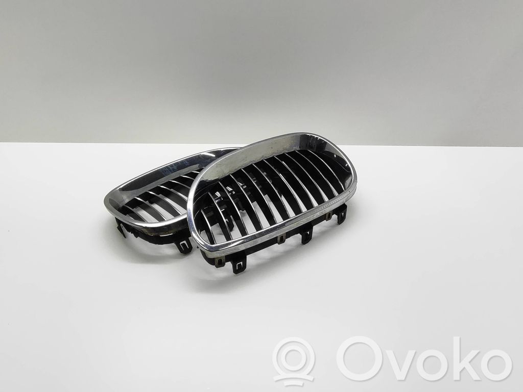 Atrapa chłodnicy / Grill   7027062,7027062AI07,51137027062,51137027062AI07