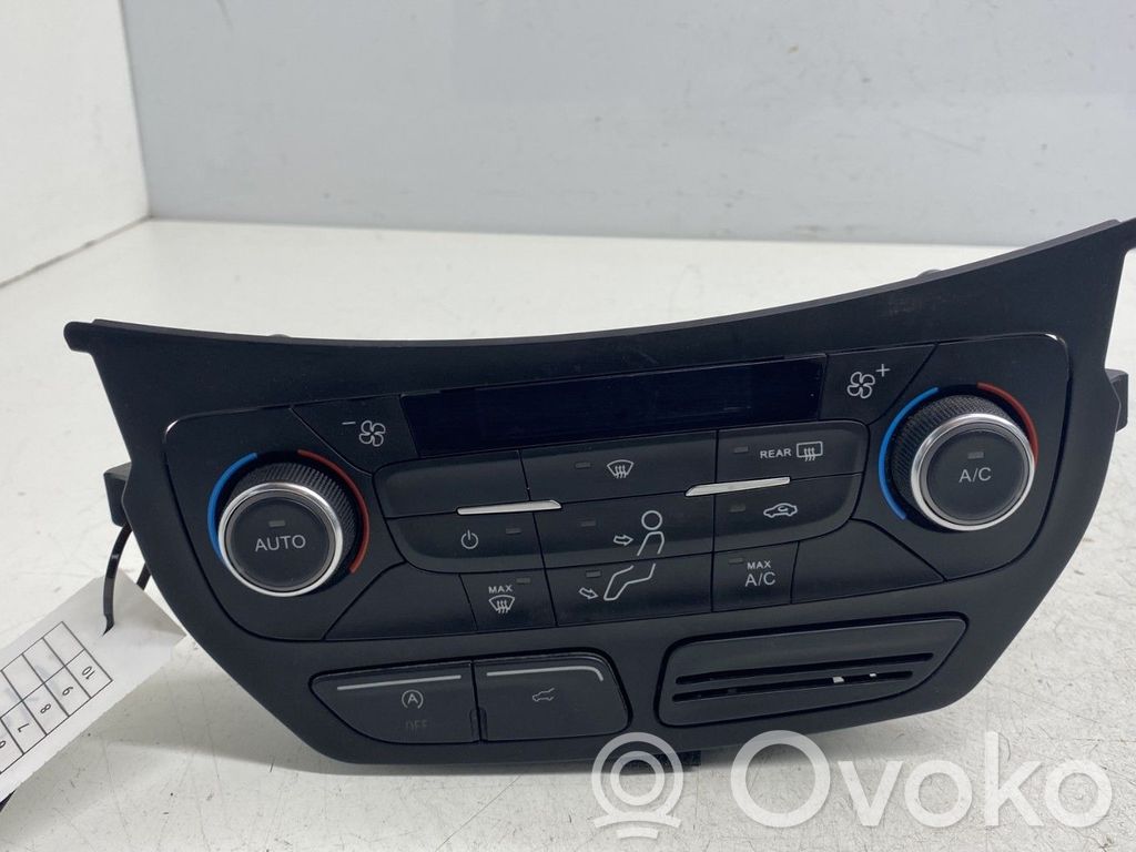 Ford Kuga II Climate control unit 