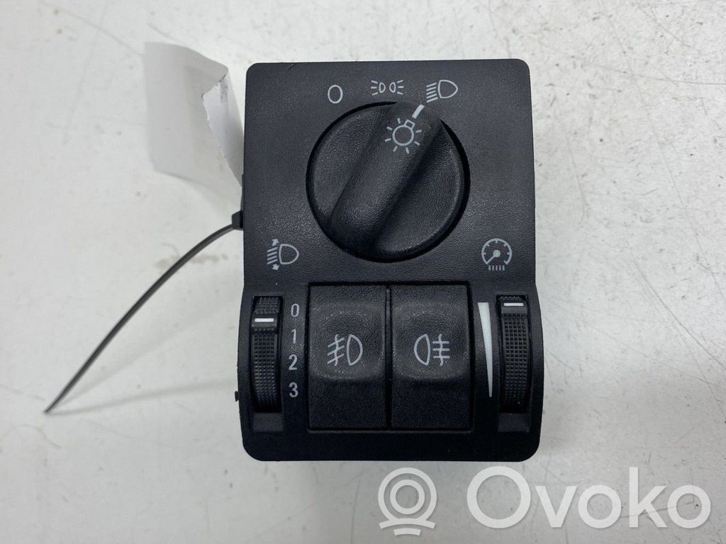 Opel Astra G Interruptor de luz 