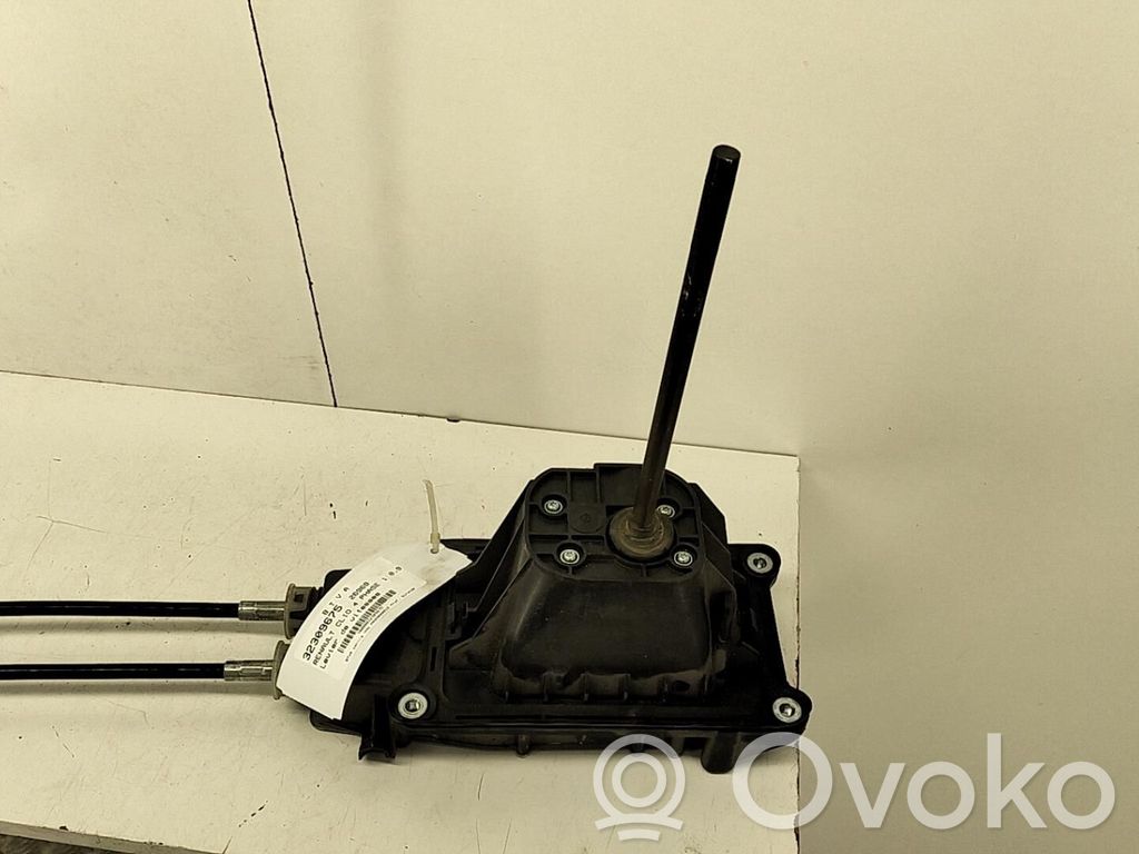 Renault Clio IV Gear shifter/selector 