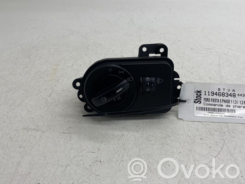 Ford Fiesta Light switch 