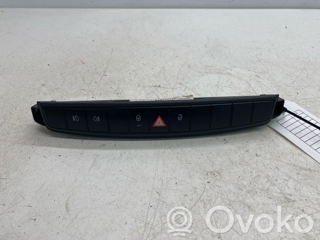 Smart ForFour I Hazard light switch 