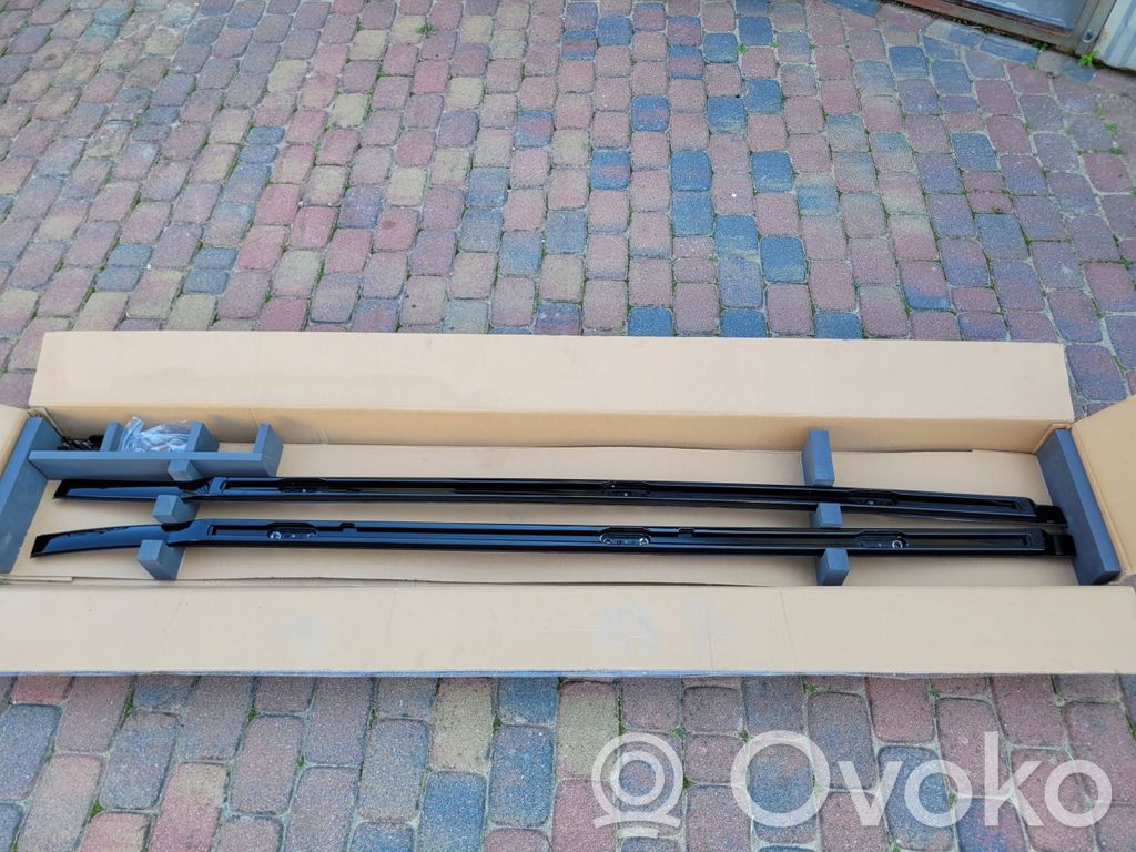 Relingi dachowe   L8BM550A62AB,L8BM550A63AB