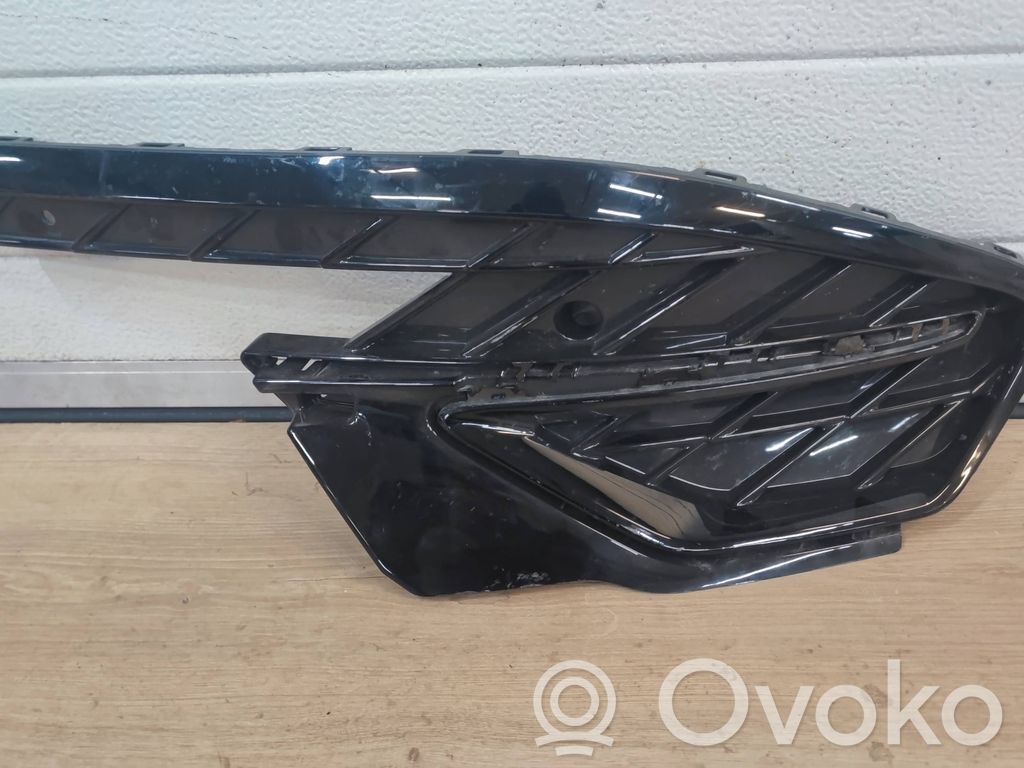 Cupra Formentor Front bumper lower grill 