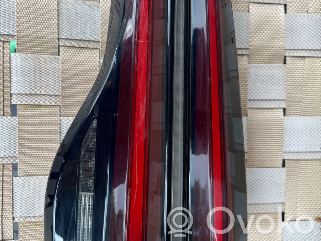 BMW X3 G01 Lampy tylnej klapy bagażnika 