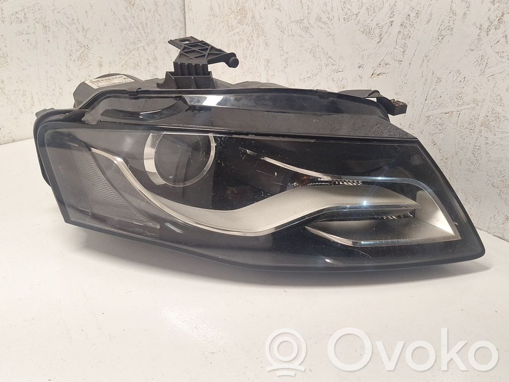 Audi A4 S4 B8 8K Lampa przednia 