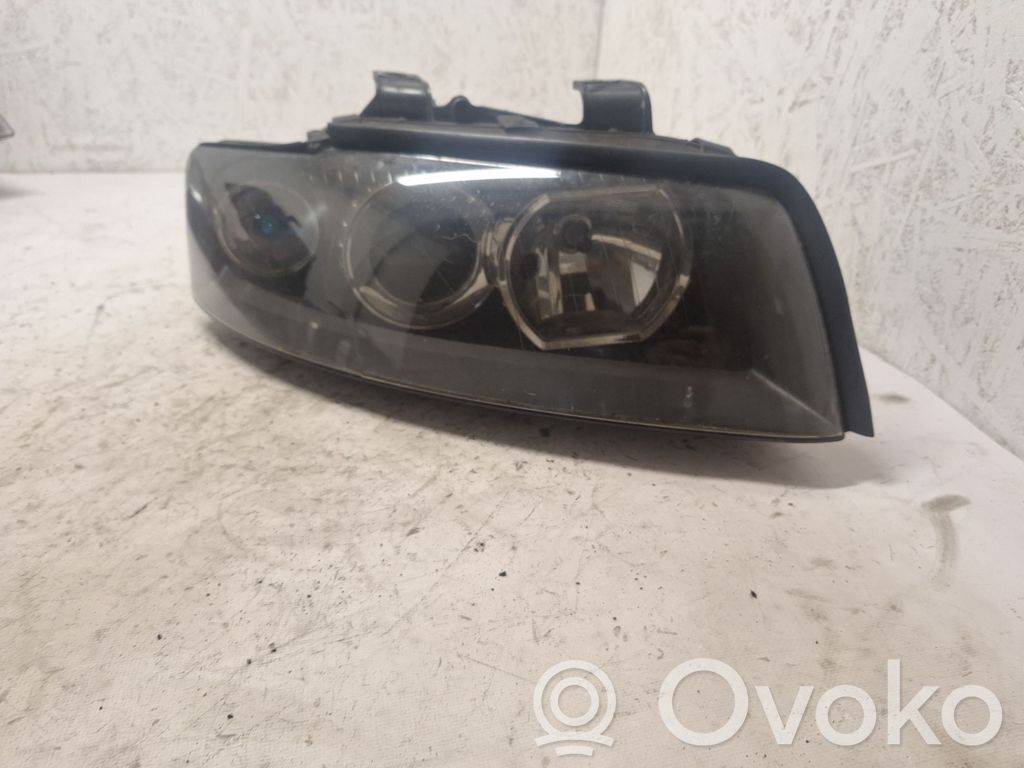Audi A4 S4 B6 8E 8H Scheinwerfer 