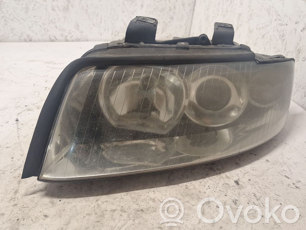 Audi A4 S4 B6 8E 8H Scheinwerfer 