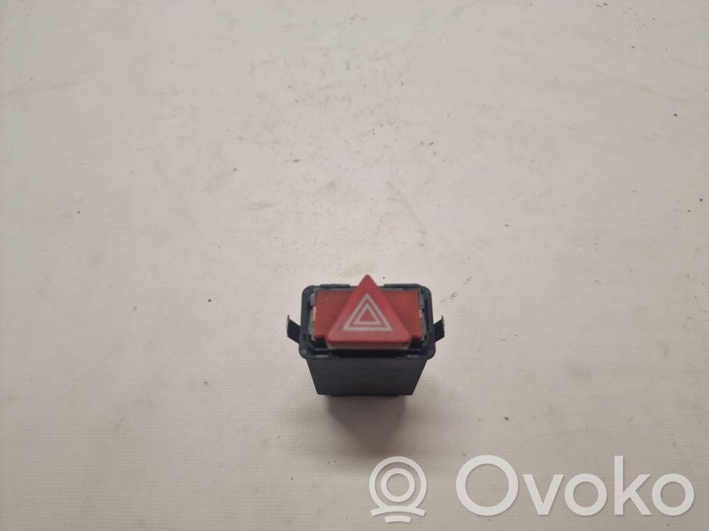 Audi A6 S6 C5 4B Botón interruptor de luz de peligro 
