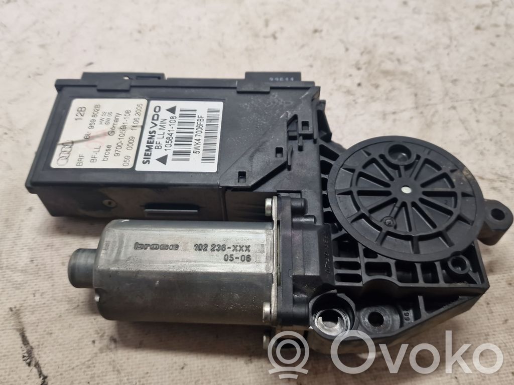 Audi A4 S4 B7 8E 8H Silnik regulatora szyby drzwi przednich 