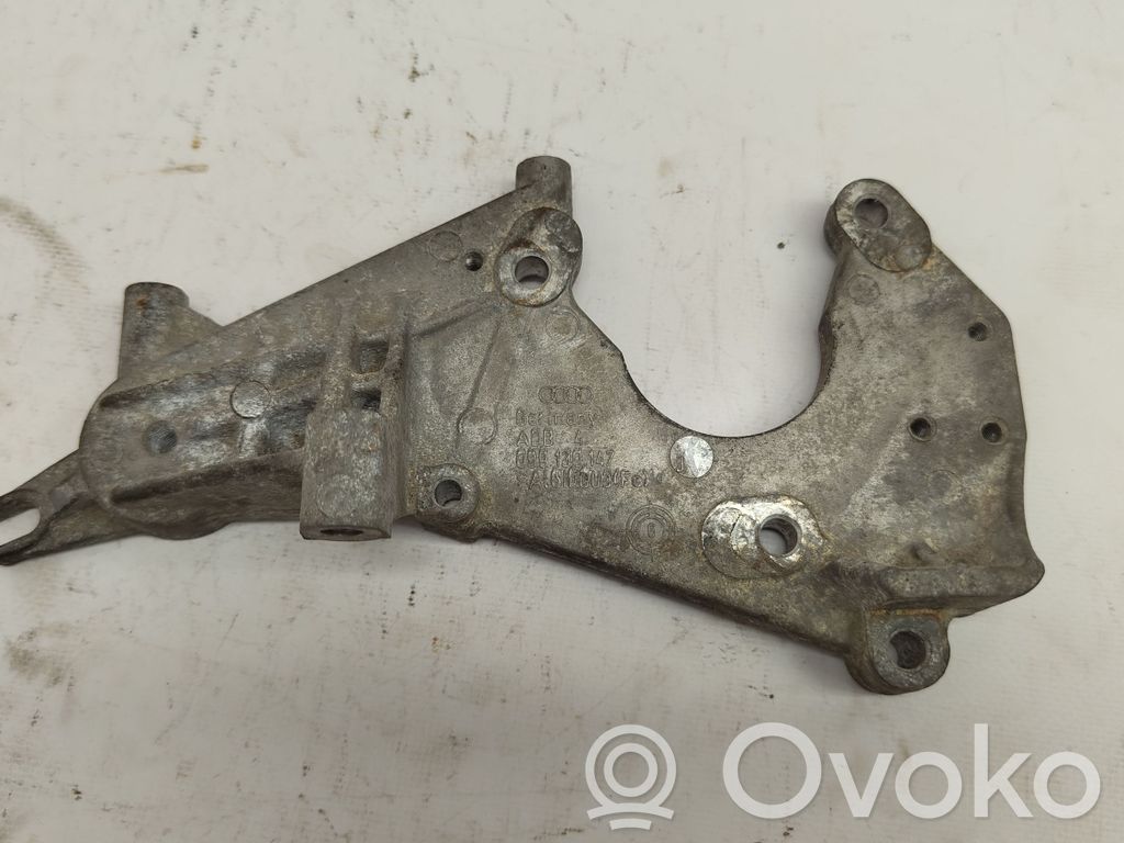 Soporte de la bomba de combustible   059130147J