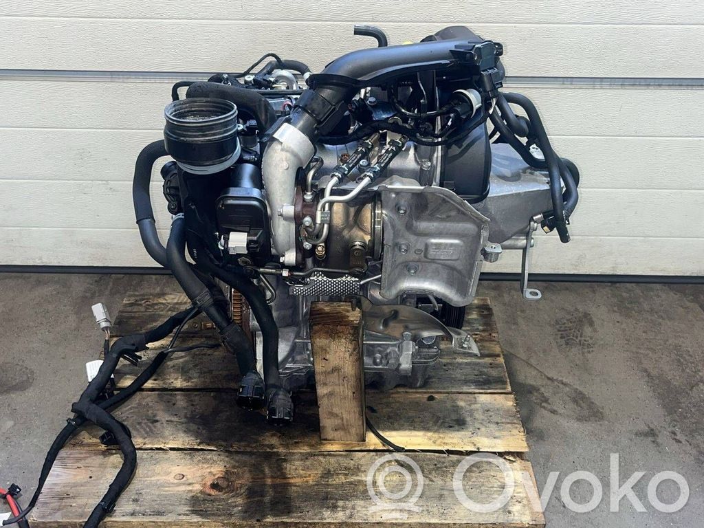 Volkswagen Golf VII Dzinēja komplekts 