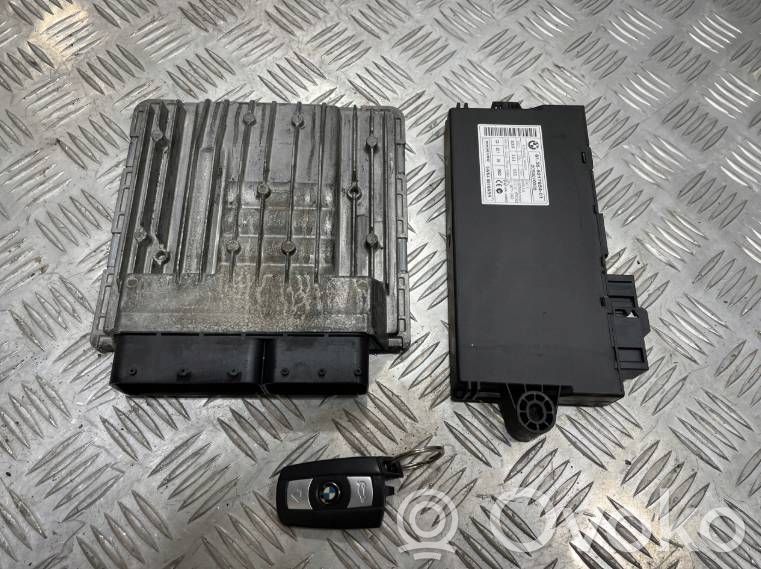 BMW 5 E60 E61 Engine control unit/module 