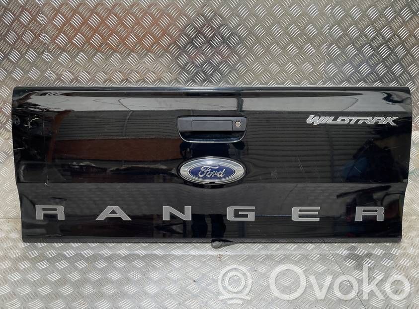 Pickup box side panel side gate