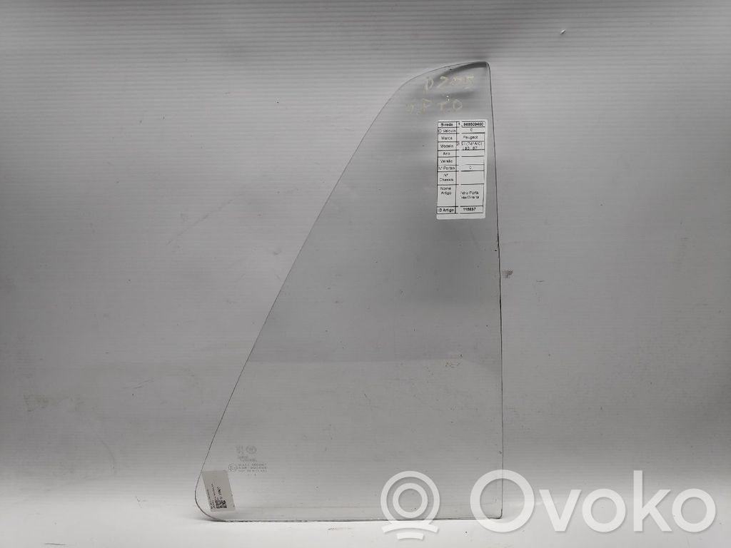 Peugeot 205 Rear door window glass 