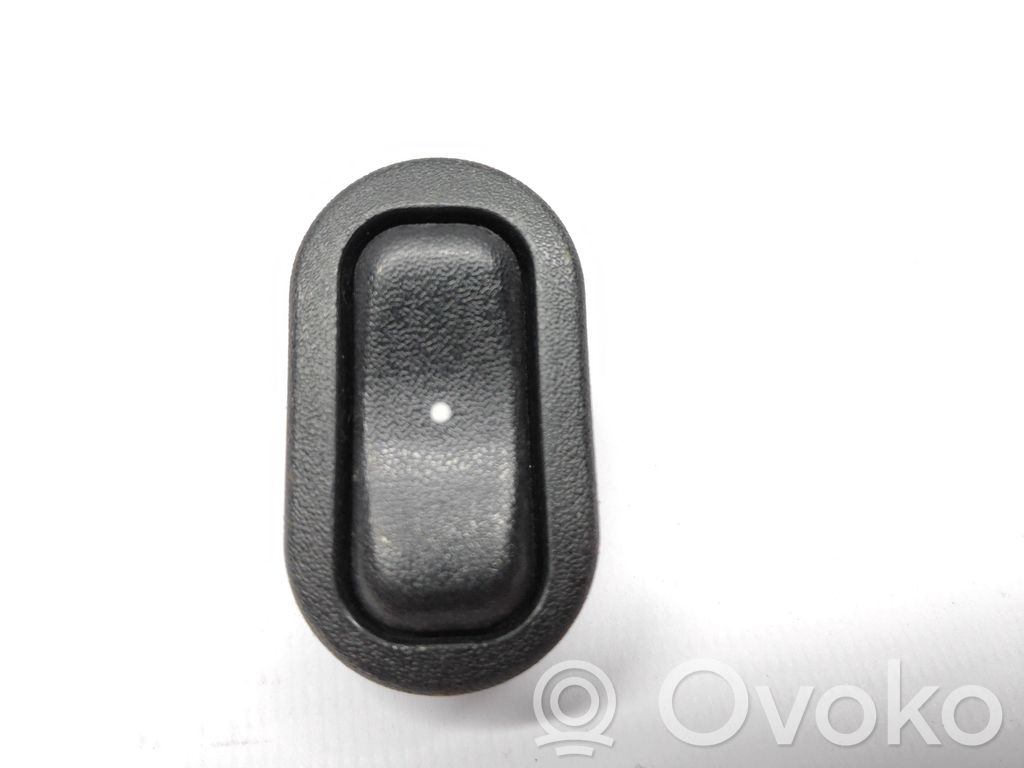 Electric window control switch   90561388