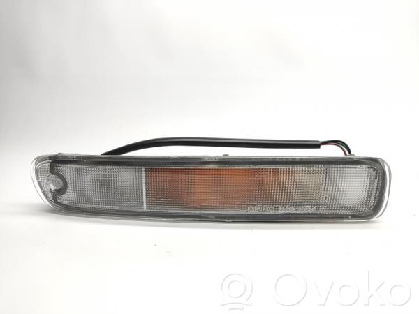 Mazda 323 Blinker vorne Stoßstange 