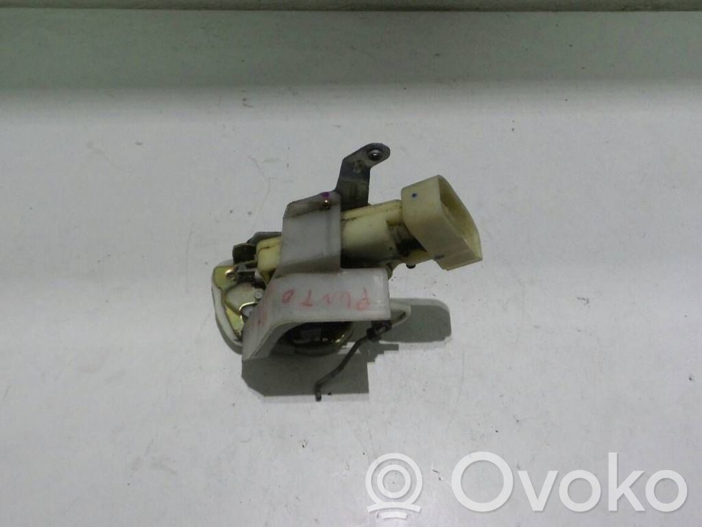 Fiat Punto (176) Rear door lock 
