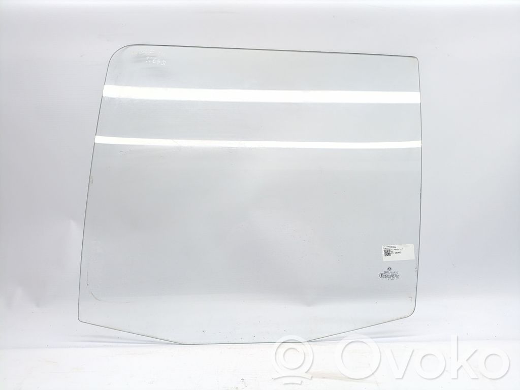 Volkswagen Golf III Rear door window glass 