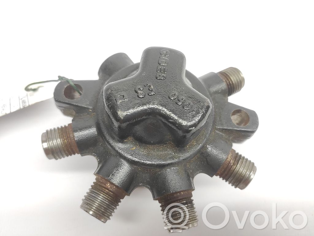 Polttoainepääputki   R9144Z010E,8200584032,H8200057232