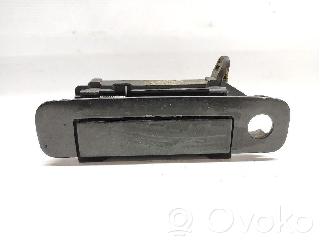 Manecilla externa puerta delantera   8D0837205A,4A0837205D