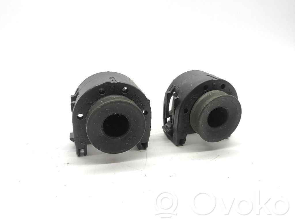 Citroen C3 Bottom radiator support slam panel 