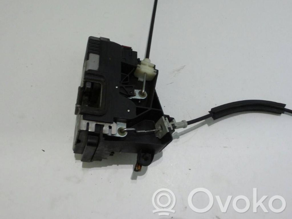 Opel Vectra C Priekinė durų spyna 