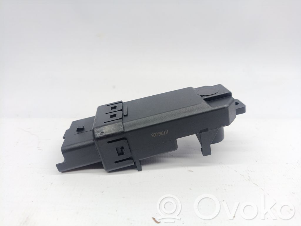 Door control unit/module   8201010926,440746,8200028072,8200335242,8200843597,8201010927,8201010933,NTYEWSRE005