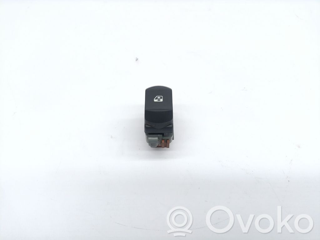 Renault Megane II Electric window control switch 