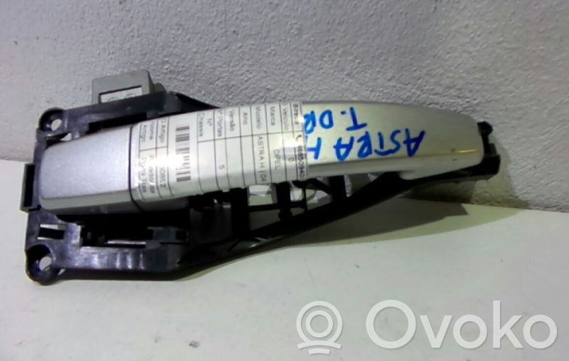 Opel Astra H Внешняя ручка 