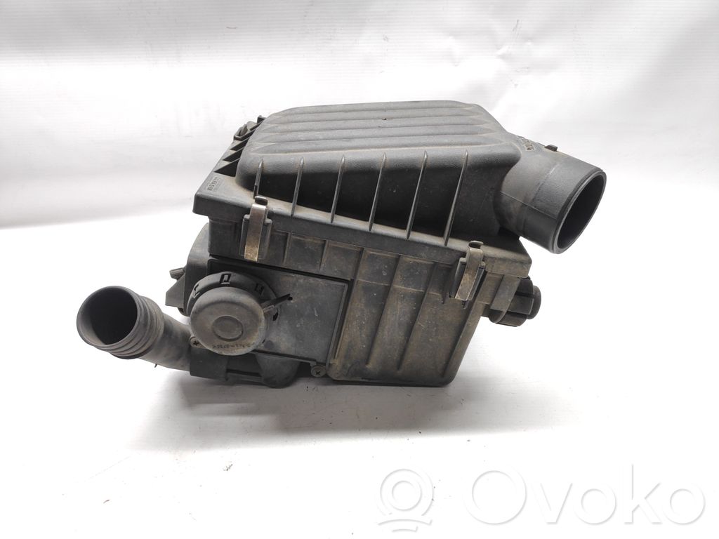 Opel Corsa B Air filter box 