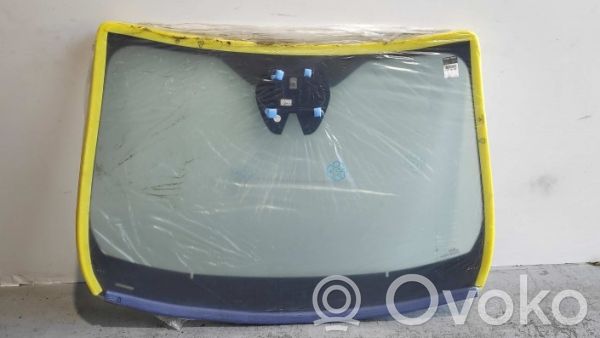 Renault Megane IV Front windscreen/windshield window 