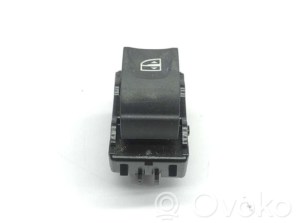 Electric window control switch   809605274R